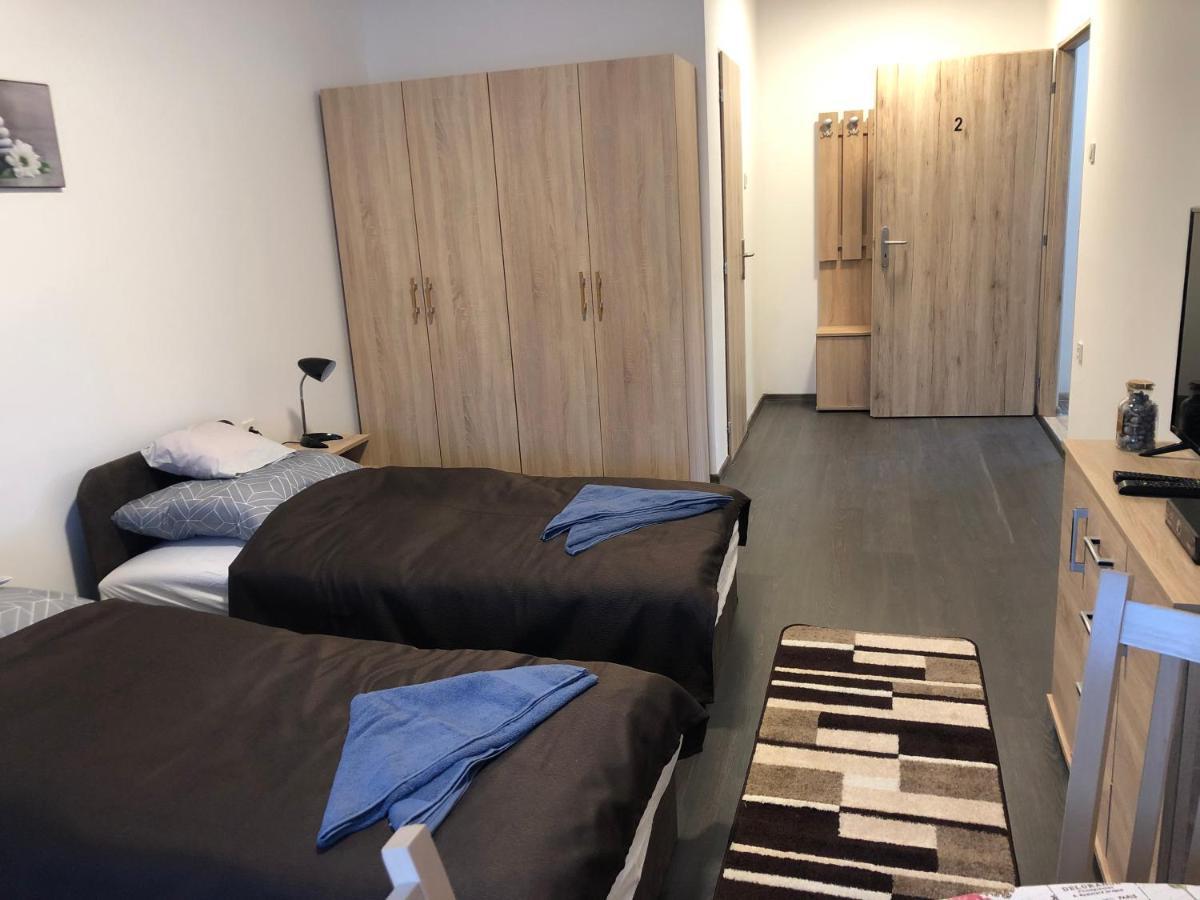 Lukacs Vendeghaz Hotel Erdohorvati Phòng bức ảnh