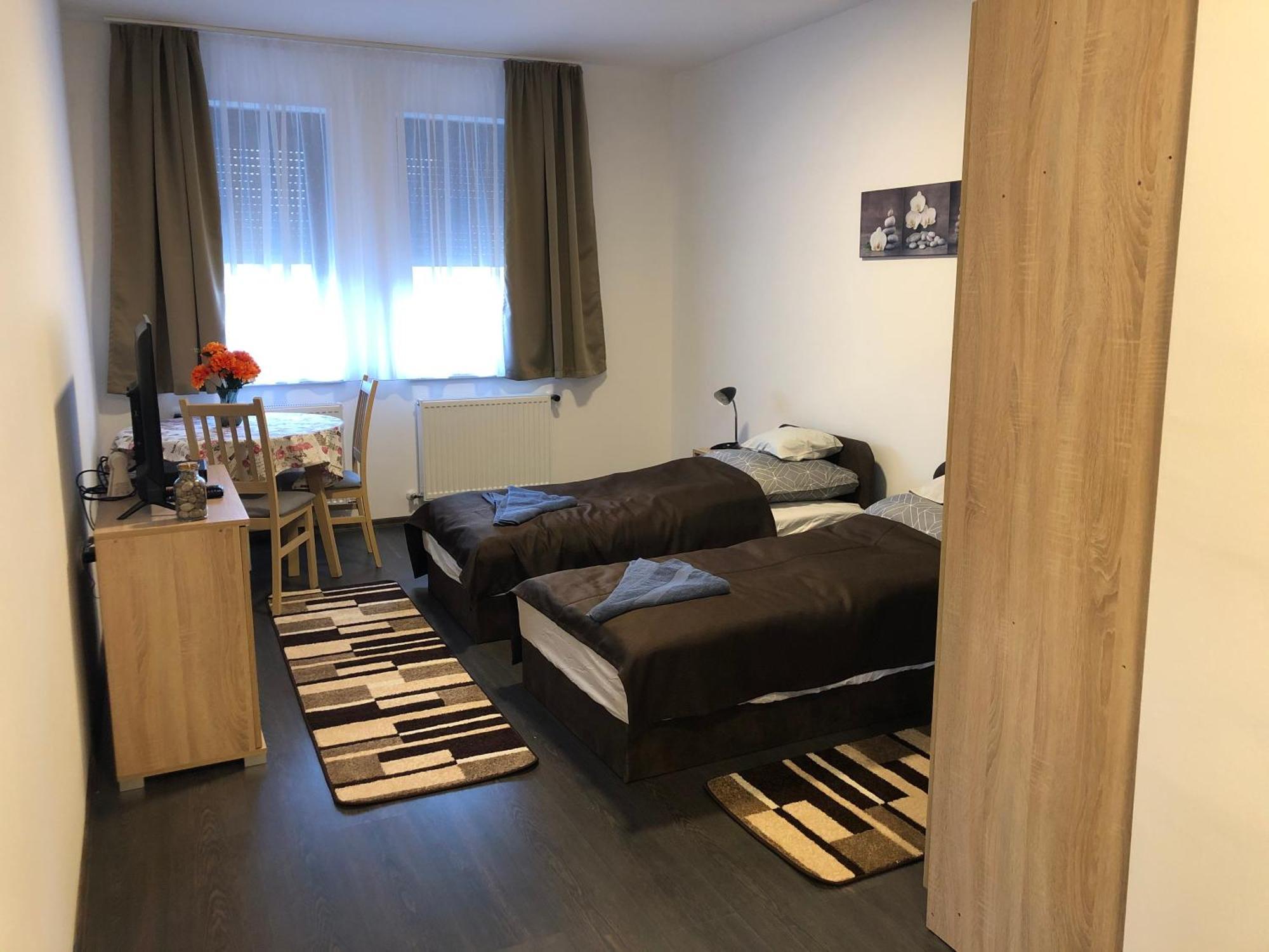 Lukacs Vendeghaz Hotel Erdohorvati Phòng bức ảnh